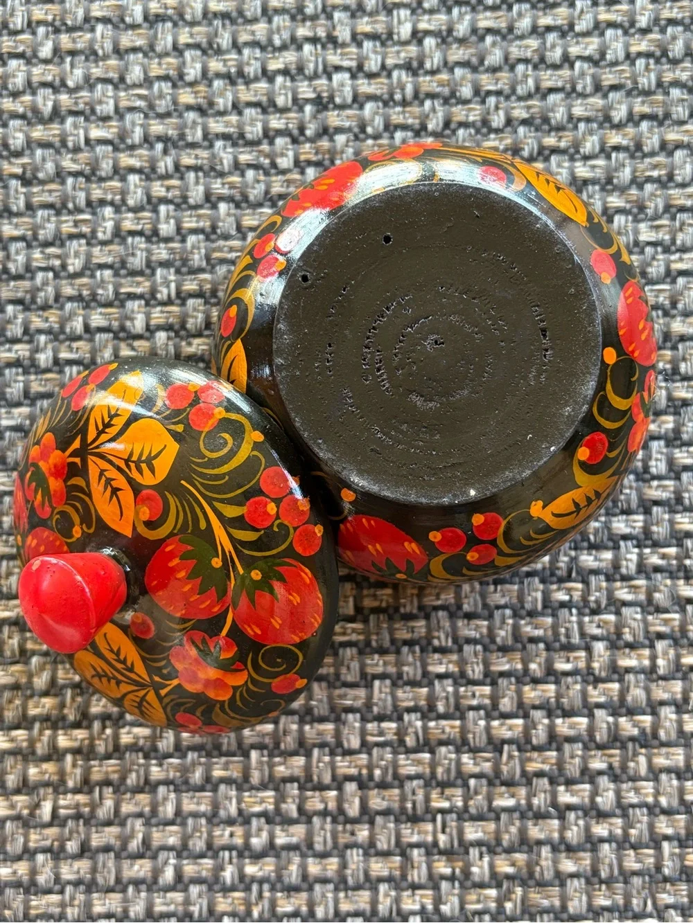 Vintage Traditional Russian Khokhloma Hand Painted Wooden Sugar Bowl Trinket Box